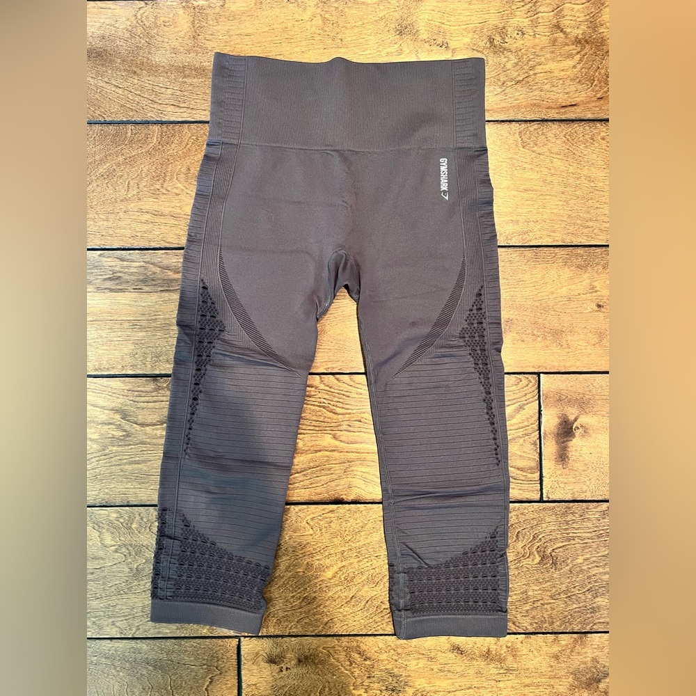Gymshark Crop Leggings Gray